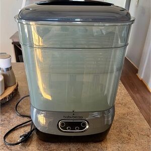 Baby Brezza Bottle Sterilizer